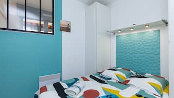 2 makuuhuonetta, silitysrauta/-lauta, ilmainen Wi-Fi, vuodevaatteet