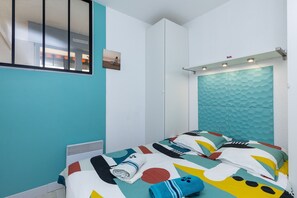 2 bedrooms, iron/ironing board, free WiFi, bed sheets