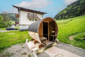 Exterior - Apartment 'Coeur De Charmy' with Mountain View, Private Terrace and Spa (Abondance)