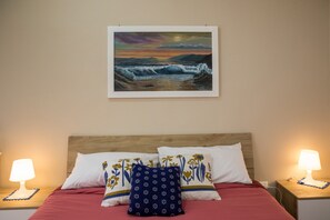 3 bedrooms, iron/ironing board, free WiFi