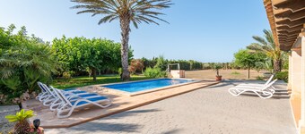 Landhuis 'Es Revolt De Sa Barrala' met privé zwembad, Wi-Fi en airconditioning