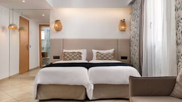 Coffres-forts dans les chambres, bureau, chambres insonorisées