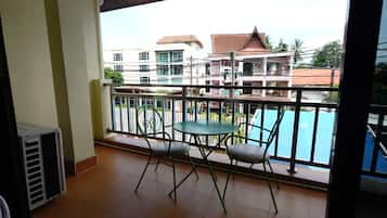 Deluxe Triple room with Balcony | Balcón