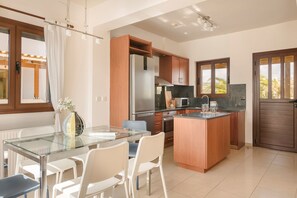 Villa superior | Comedor