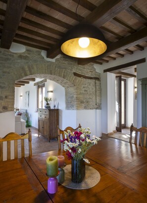 Design Villa, Private Pool, Mountain View | 4 bedrooms, individually decorated, individually furnished, desk - Grano - Casa Bella Vista (Force)