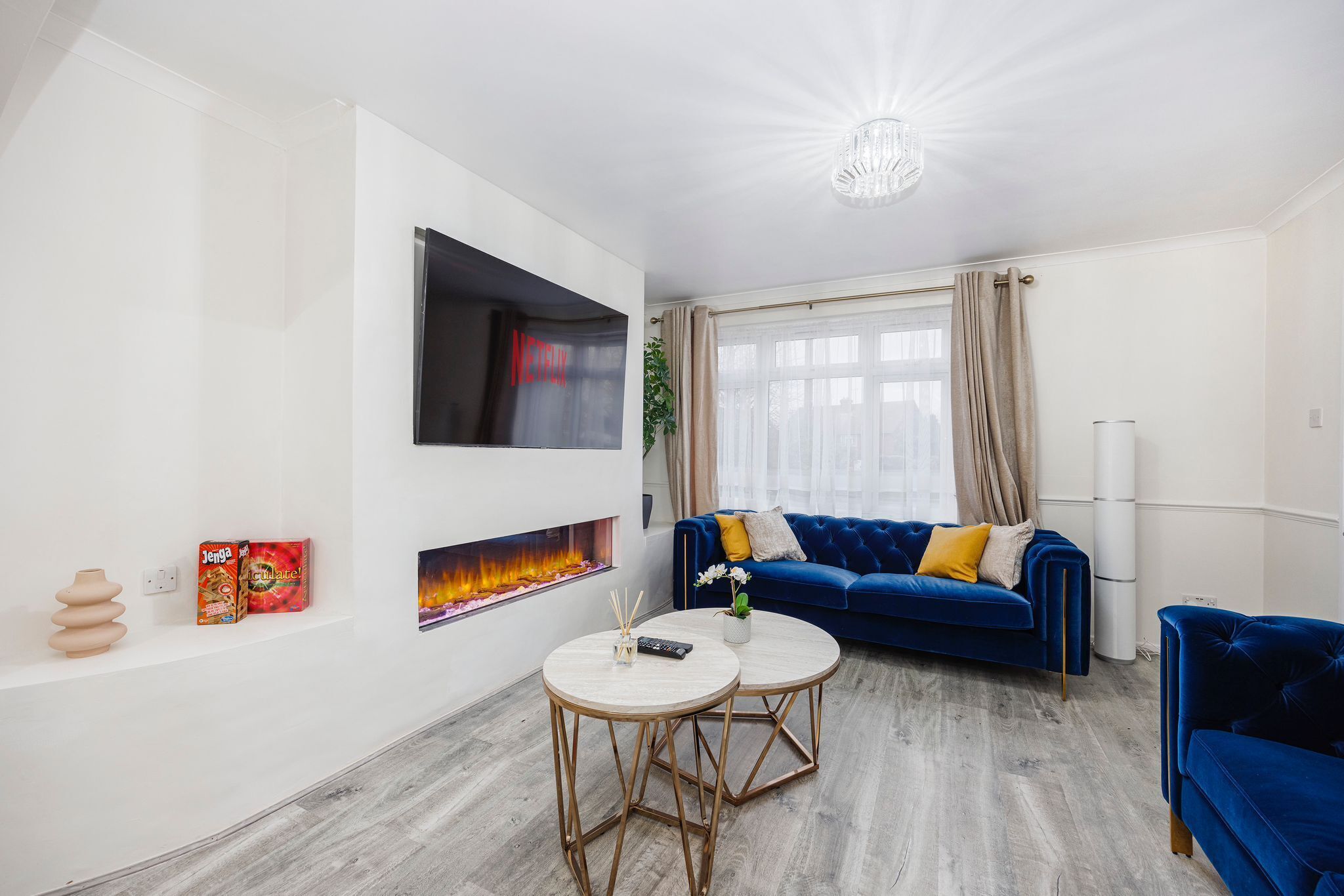 Family home close to town centre , park and blue water.