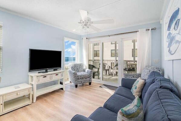 Smart TV, video games