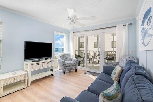 Palmetto Dunes 302 -Ocean View Condo!