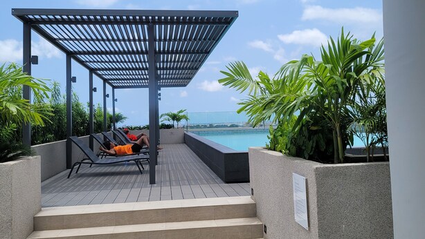 Outdoor pool - RT Properties @ The Lennox Airport. (Accra)