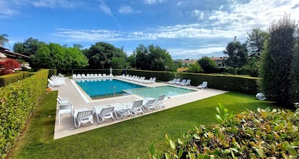 Regarda - appartment "Sissi House" with swimming pool very close to the Lazise city centre
