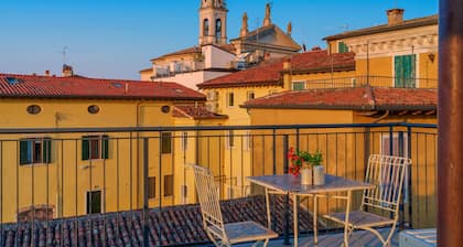 Regarda - Residenza GJ 1 floor modern onebedroom apartment with roof terrace