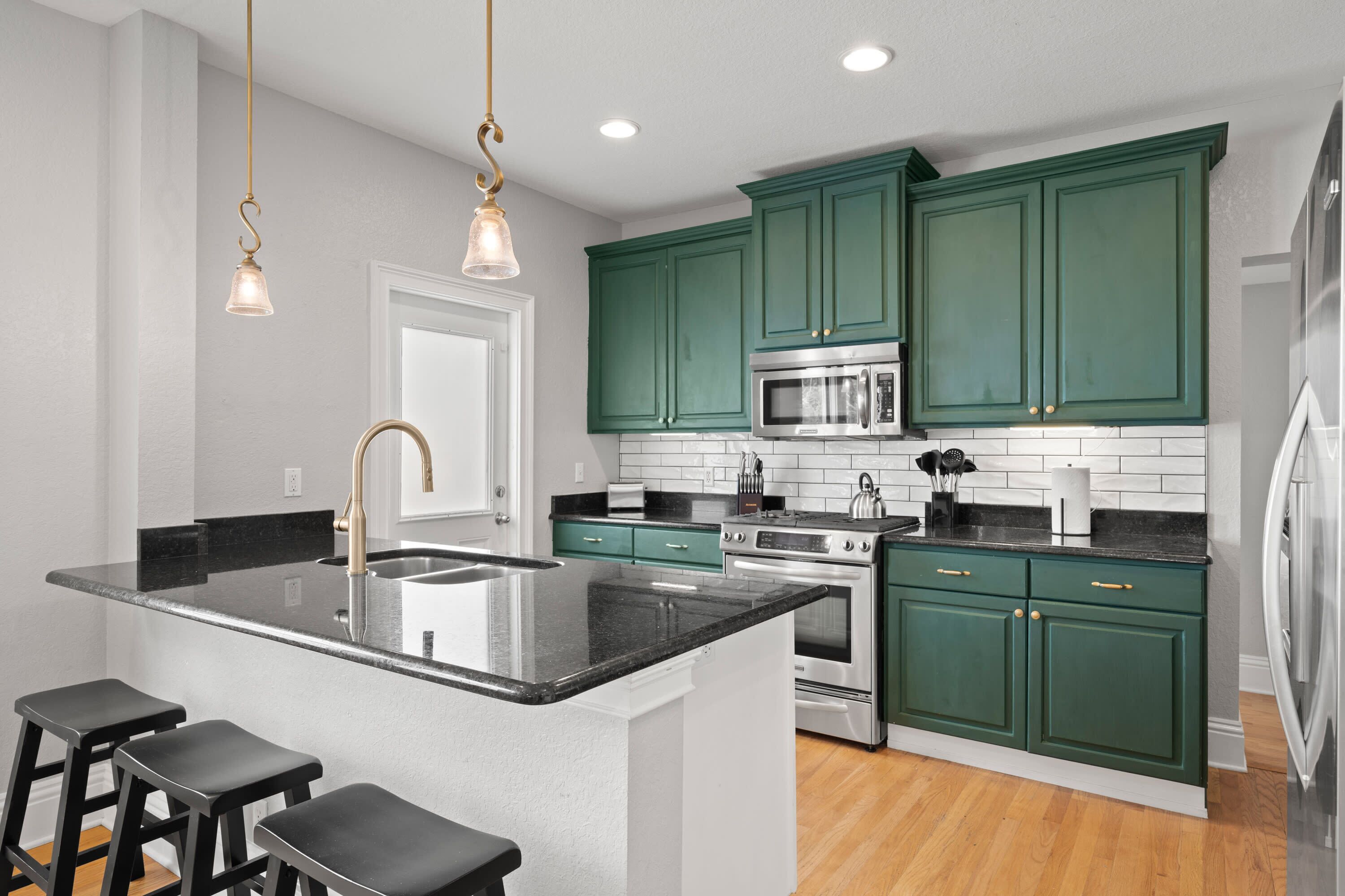 Palma Ceia Later | Great for Big Groups!