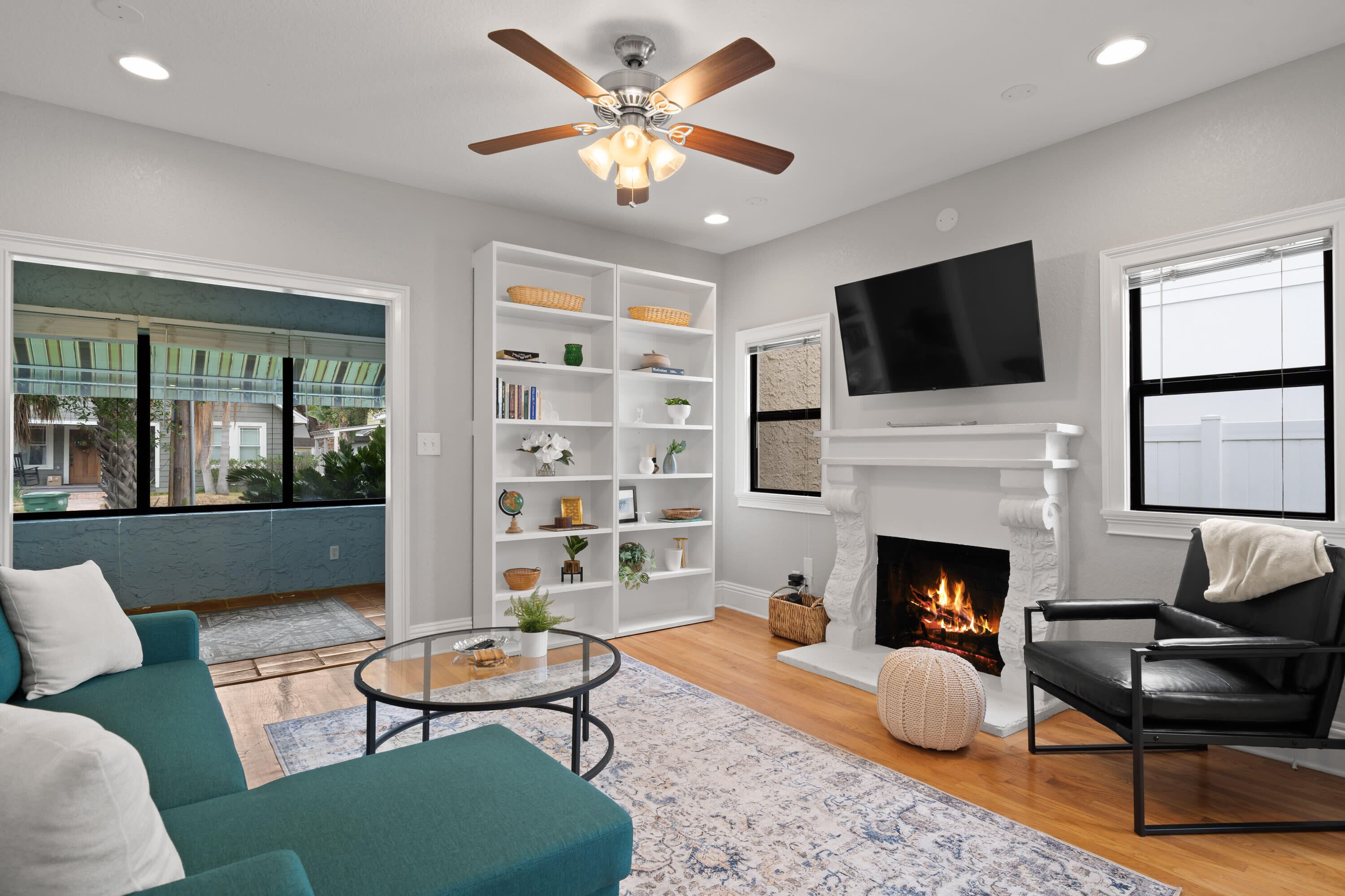 Palma Ceia Later | Great for Big Groups!