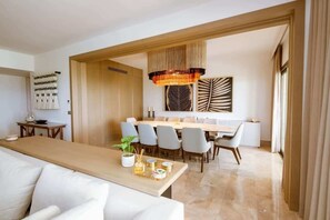 Dining - Relaxing Escape, Private Beach and Rooftop (Cancun)
