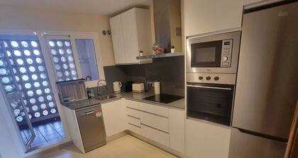 acogedor apartamento con vista al mar en Manilva