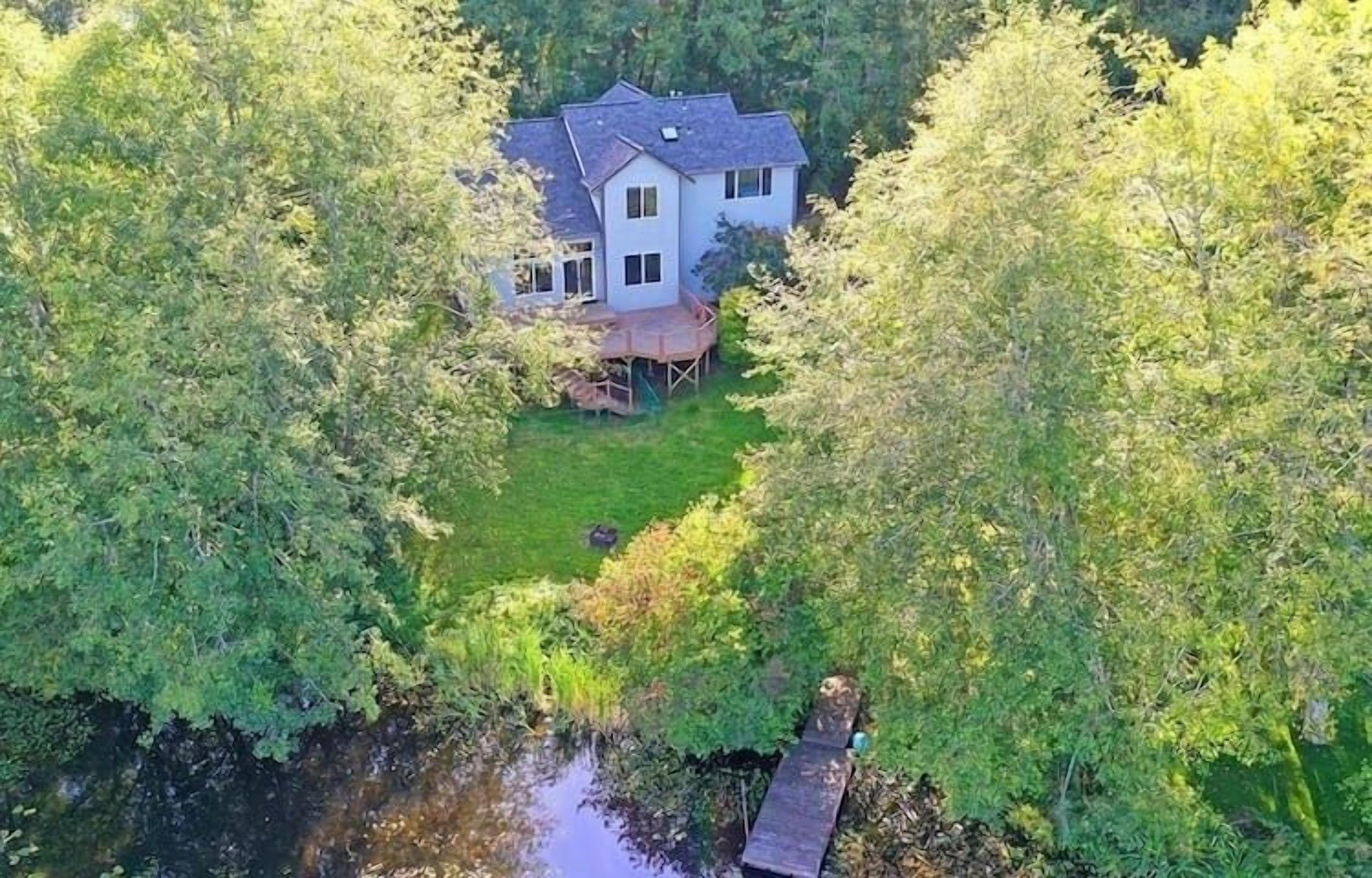 Seabeck/bremerton Lake Retreat 3 Bedroom Home by Redawning