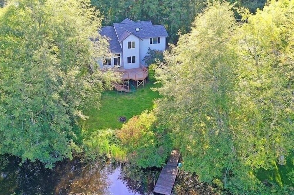Seabeck/bremerton Lake Retreat 3 Bedroom Home by Redawning