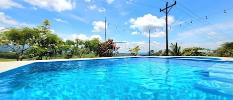 Alberca al aire libre