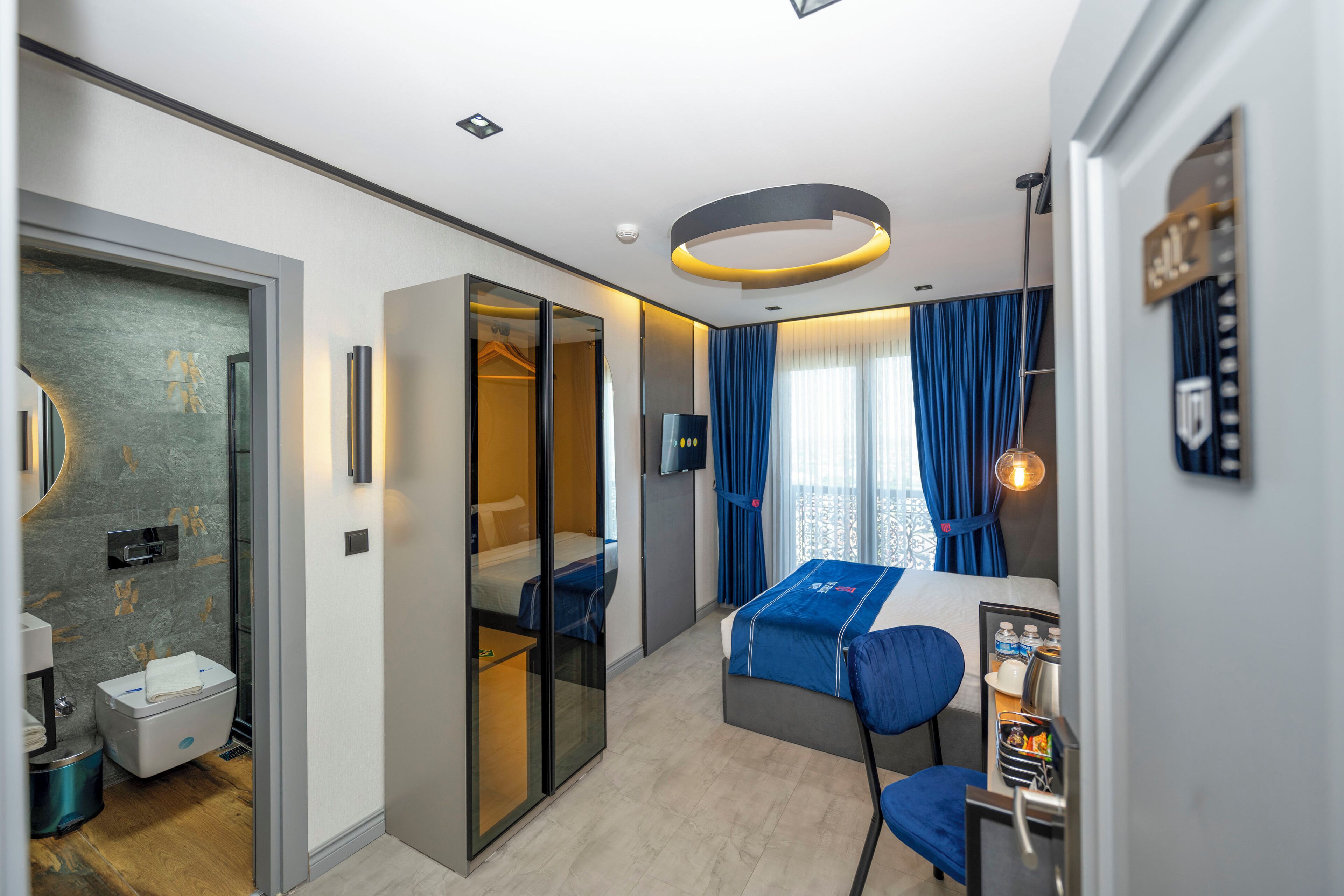 The Private Airport Hotel