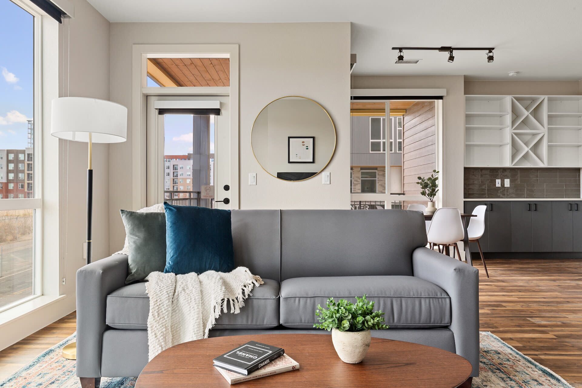 Kasa | Family 2BD, 28+ Nights | Denver