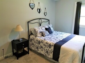 5 chambres, accès au Wi-Fi (inclus), literie fournie