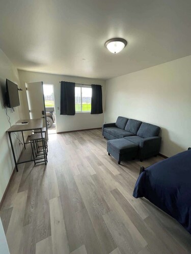 Unit 8 - Stand Rock Studios