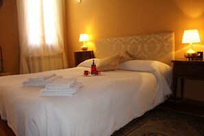 1 camera, Wi-Fi, lenzuola