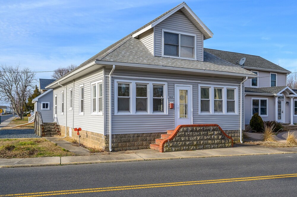 Breezy Corner in the heart of Chincoeague!
