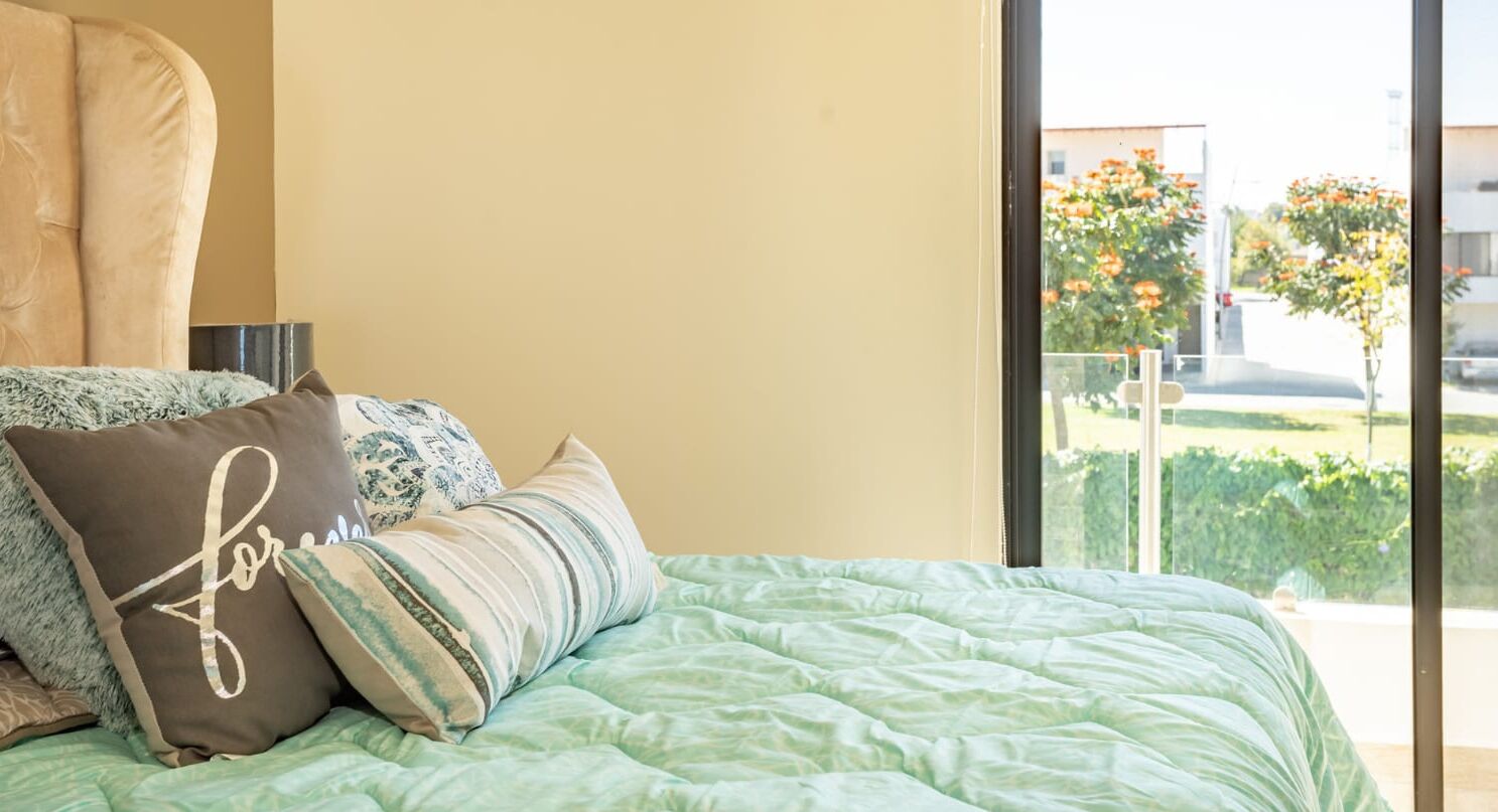 Radiant Family House l Rooftop & Pool | Near mall