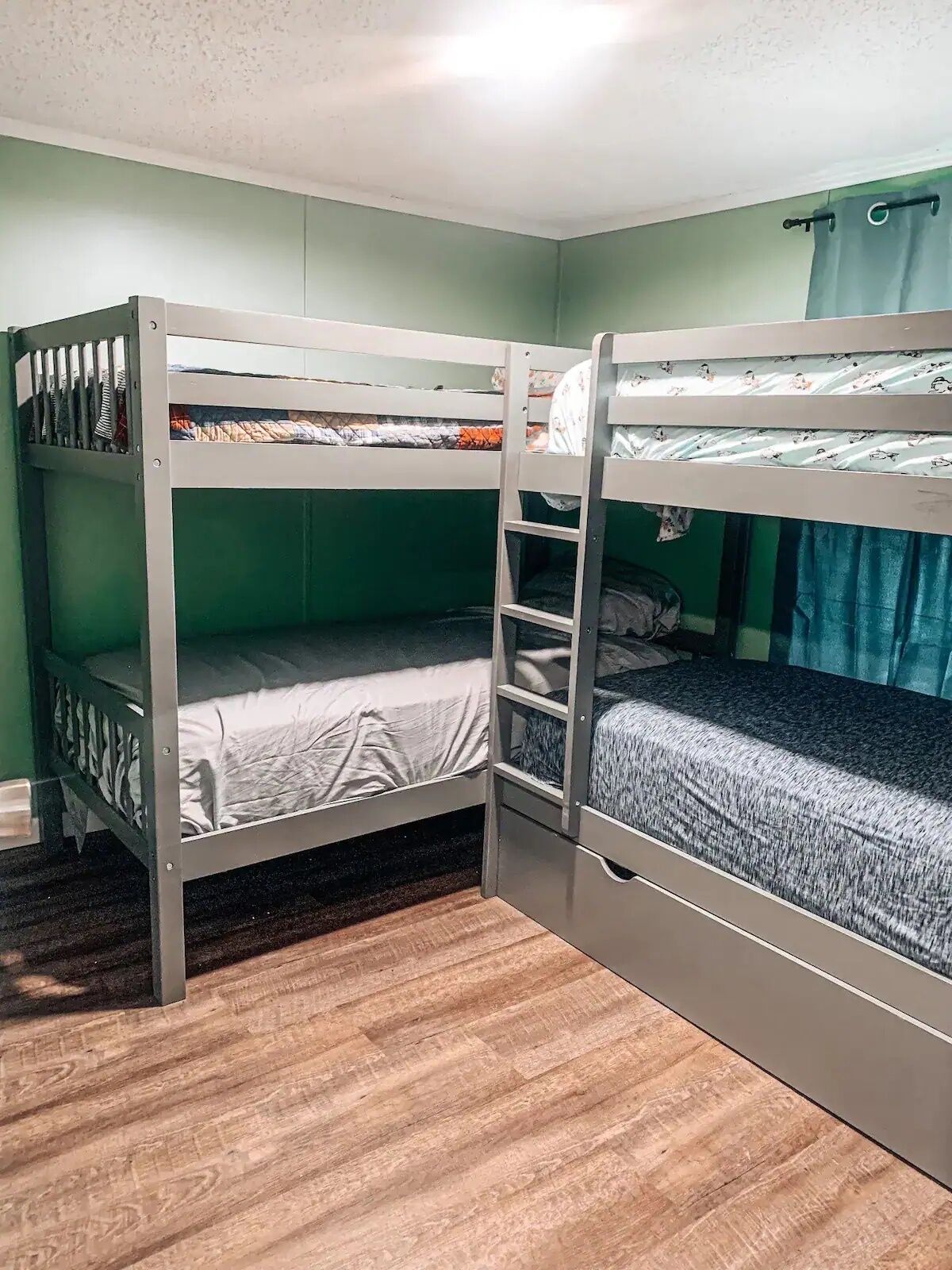 Pet Friendly! Lakefront - Crooked Creek Retreat