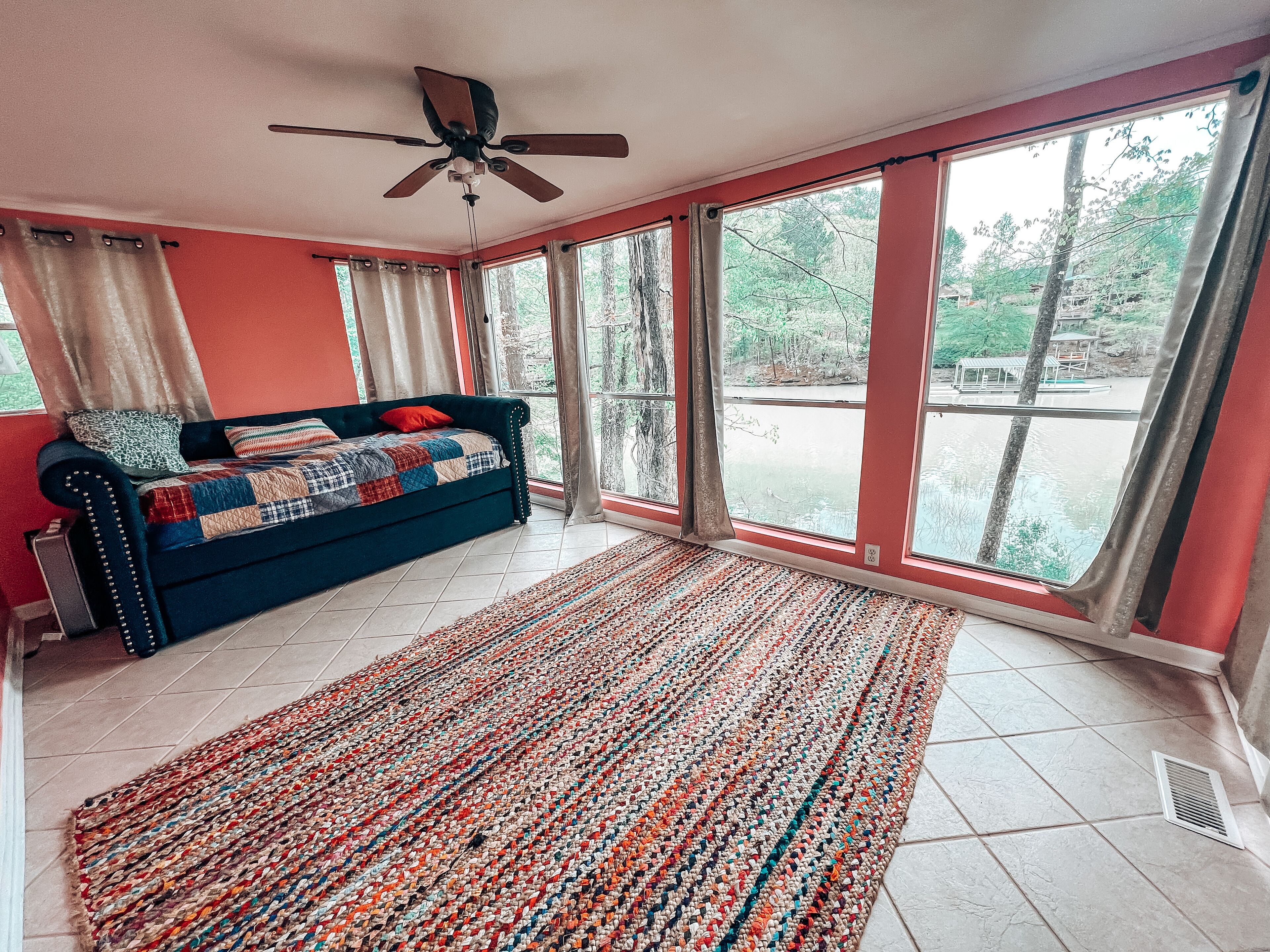 Pet Friendly! Lakefront - Crooked Creek Retreat