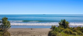 Elevated Beach Oasis - Ohope Beach Holiday Home