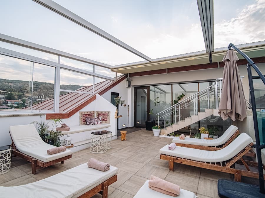 Outdoor pool, pool loungers