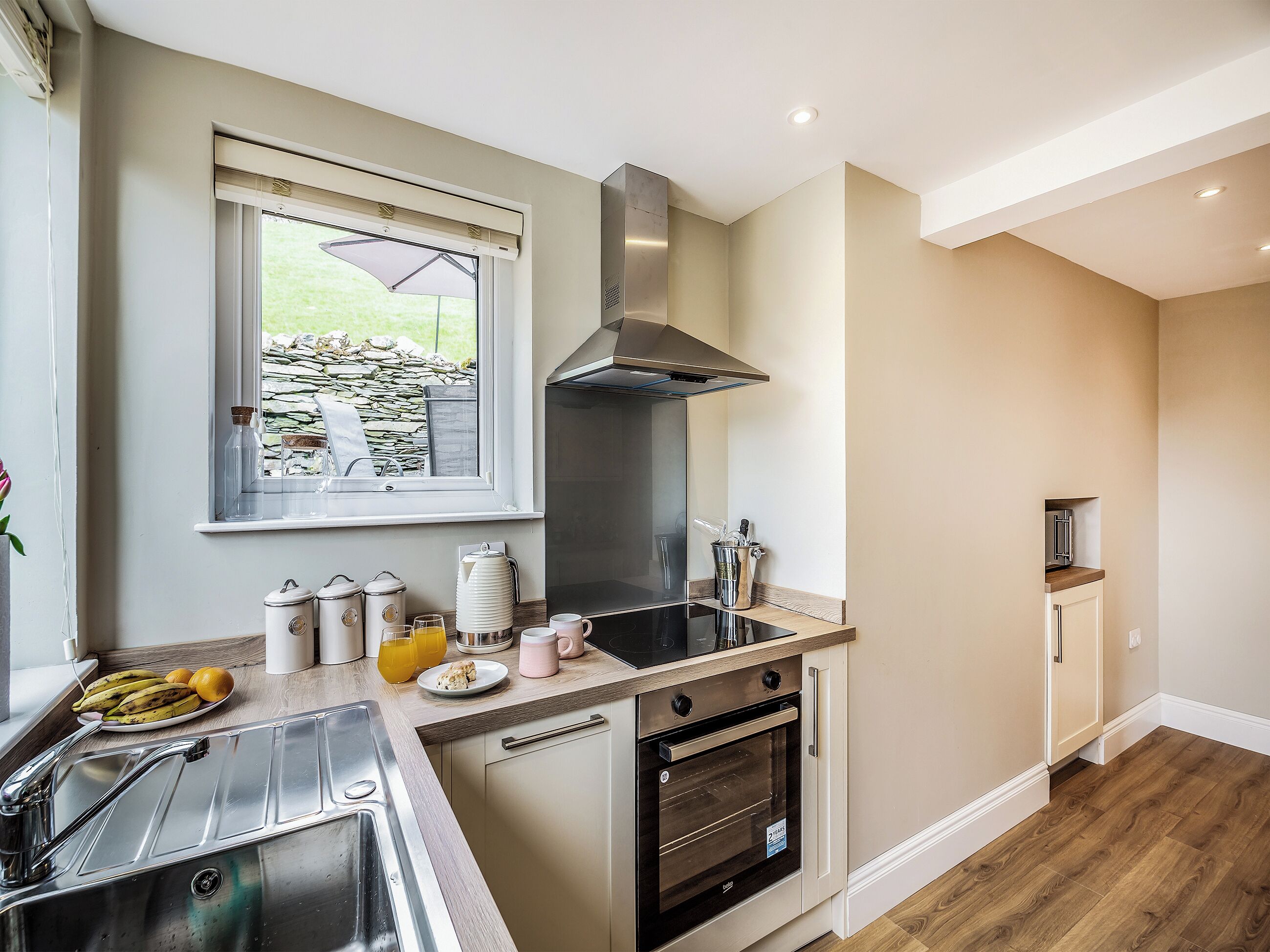 Lave-vaisselle, chaise haute