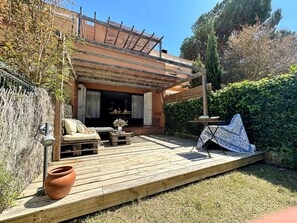 Terrace/patio - IMPALS House with private garden (CT)