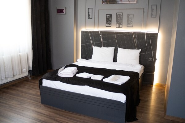 Elite Double or Twin Room, 2 Bedrooms | Soundproofing, free WiFi - Lions Suit Hotel (Istanbul)