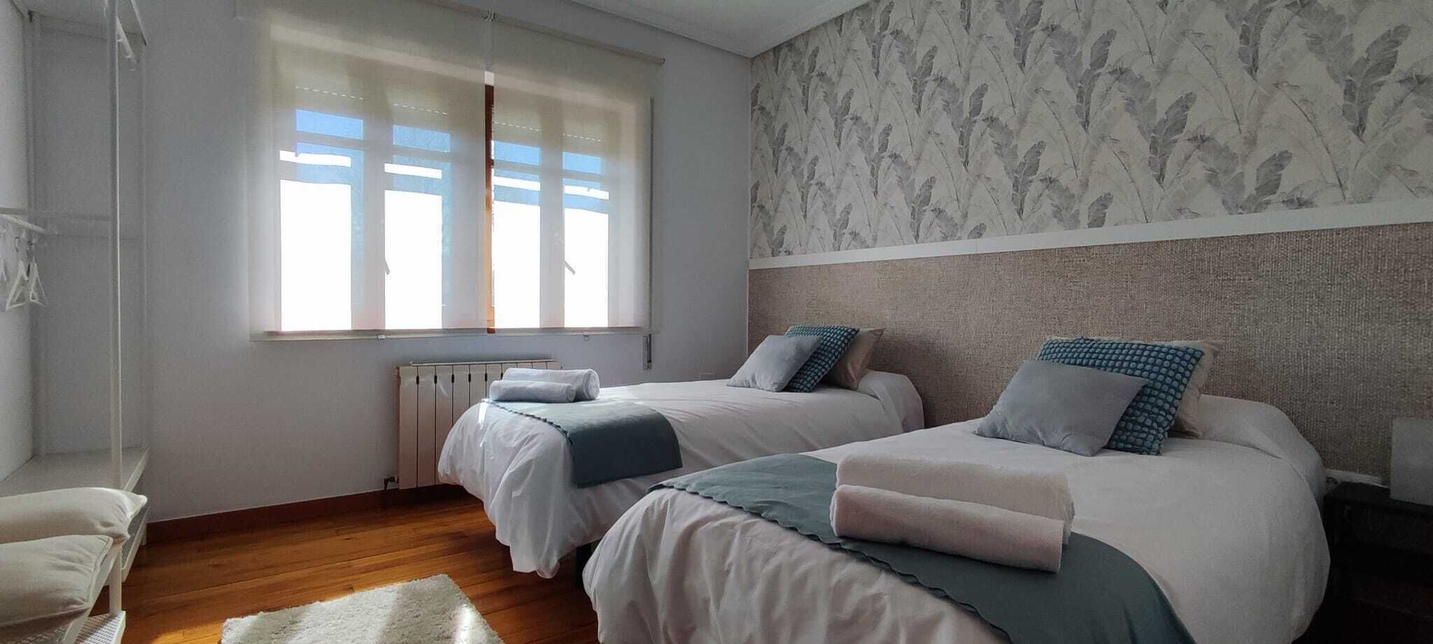 Casa Angela Recién Reformada con Jardín Privado