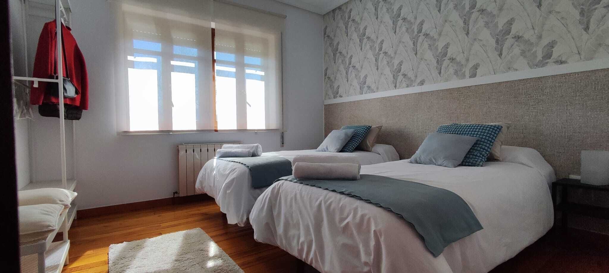 Casa Angela Recién Reformada con Jardín Privado