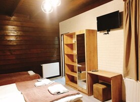 Room | Desk, laptop workspace, blackout drapes, soundproofing