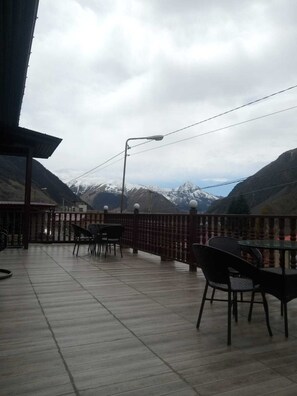 Front of property - Come &Rest (Kazbegi)