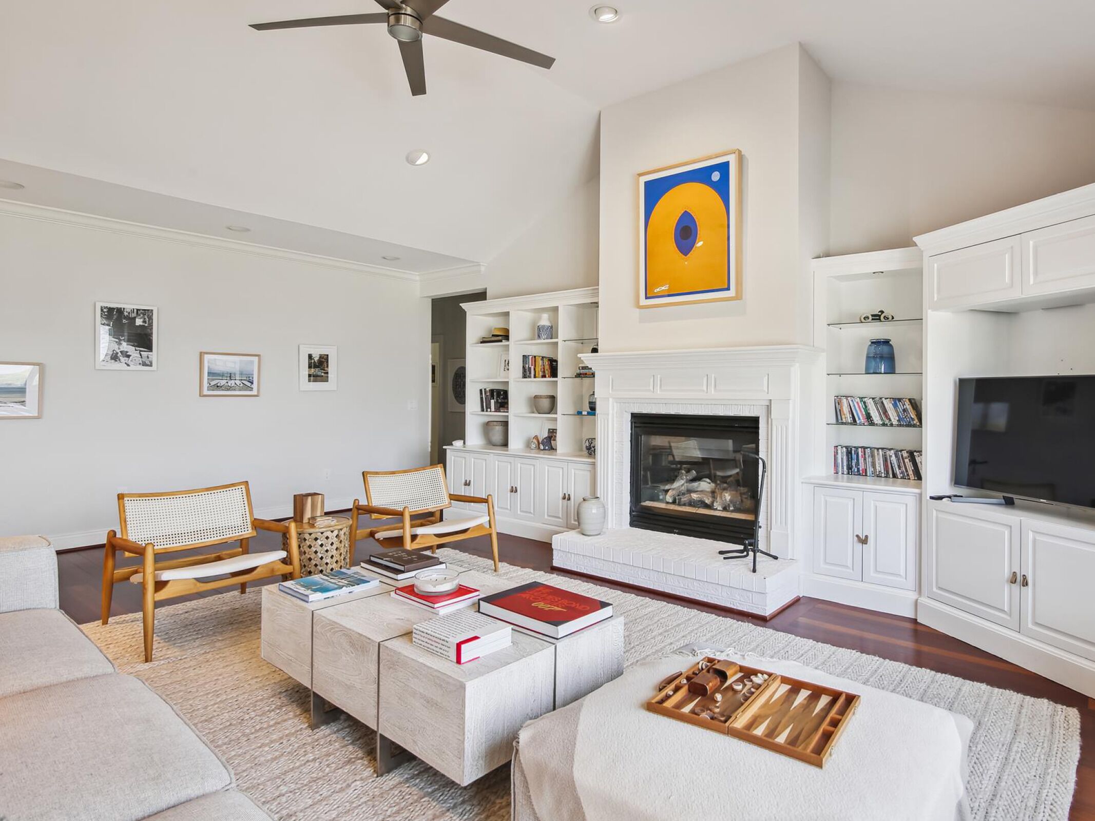 Sky View | an ESVR property