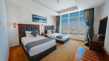 Studio Twin With City View | Sábanas de algodón egipcio y ropa de cama de alta calidad