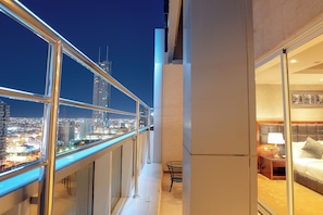 Romantic Suite | Terrace/patio