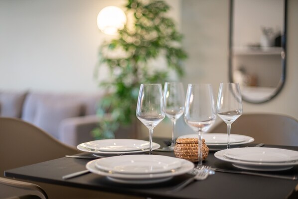 Deluxe studio | Dineren op de kamer