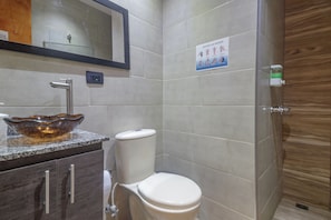 Dusche, Regendusche, Handtücher, Seife