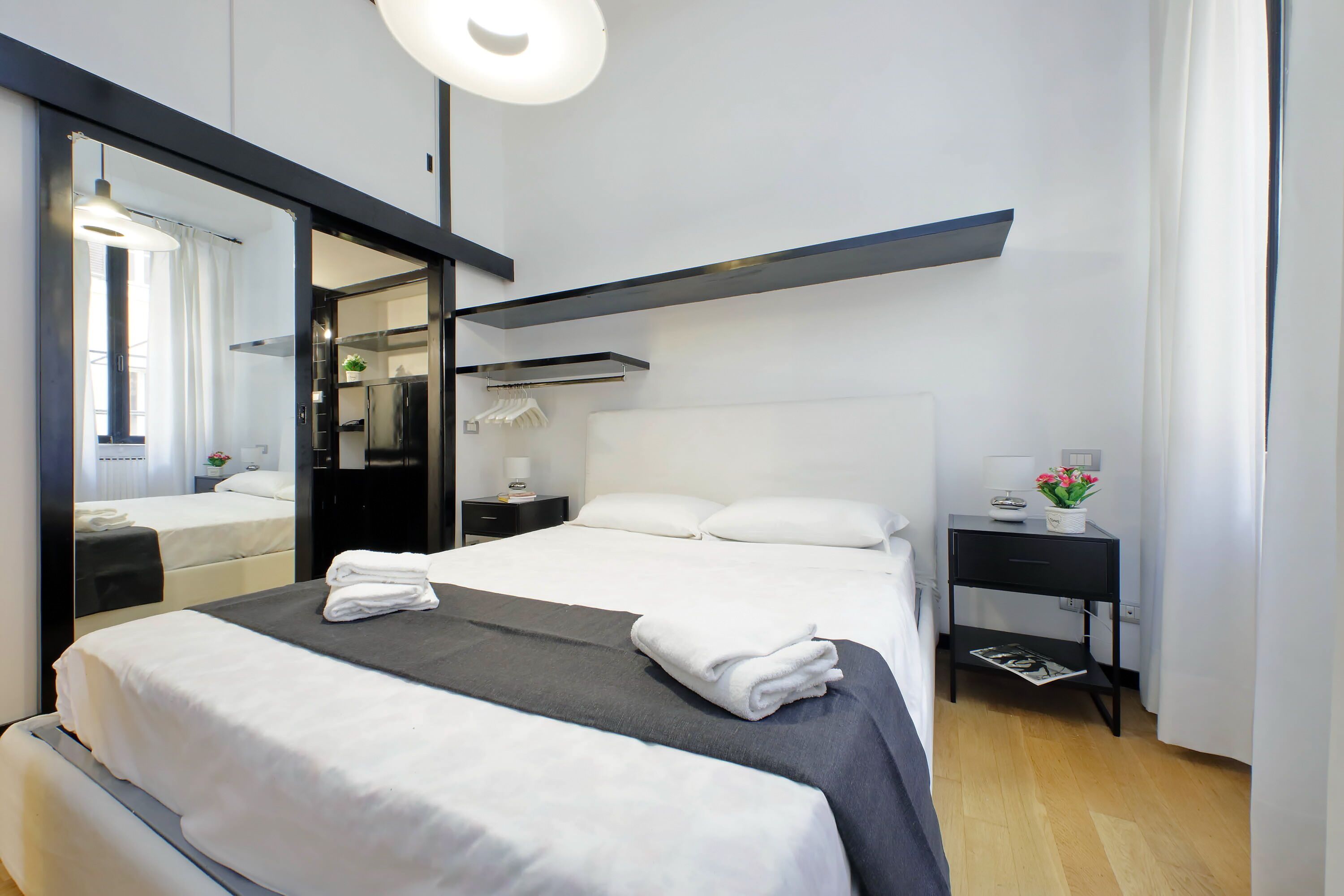 4 chambres, fer et planche à repasser, Wi-Fi gratuit, draps fournis