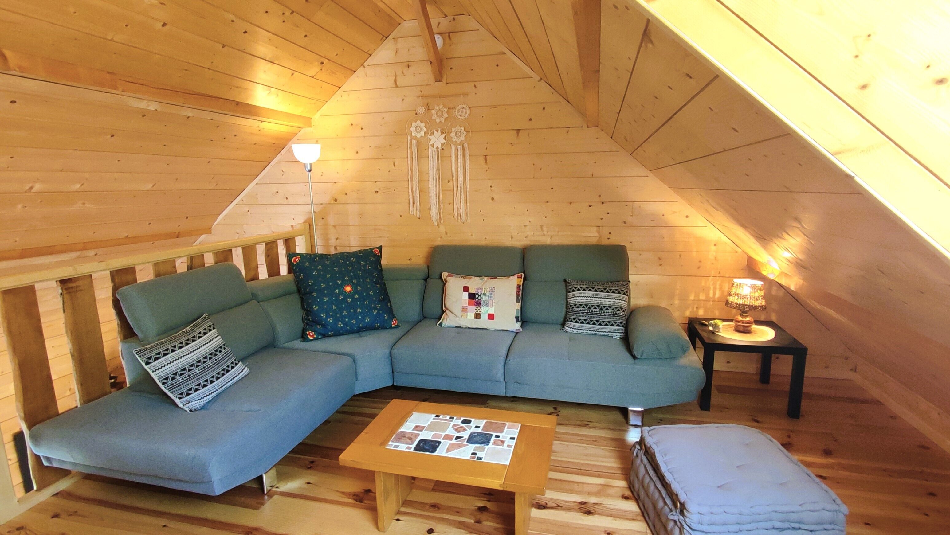 Les Granges de Blans, comfortable gite with jacuzzi in the mountains