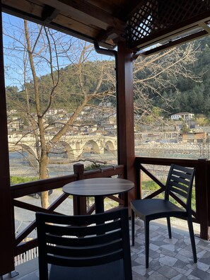 Design-Zimmer, 1 Schlafzimmer, Stadtblick | Terrasse/Patio