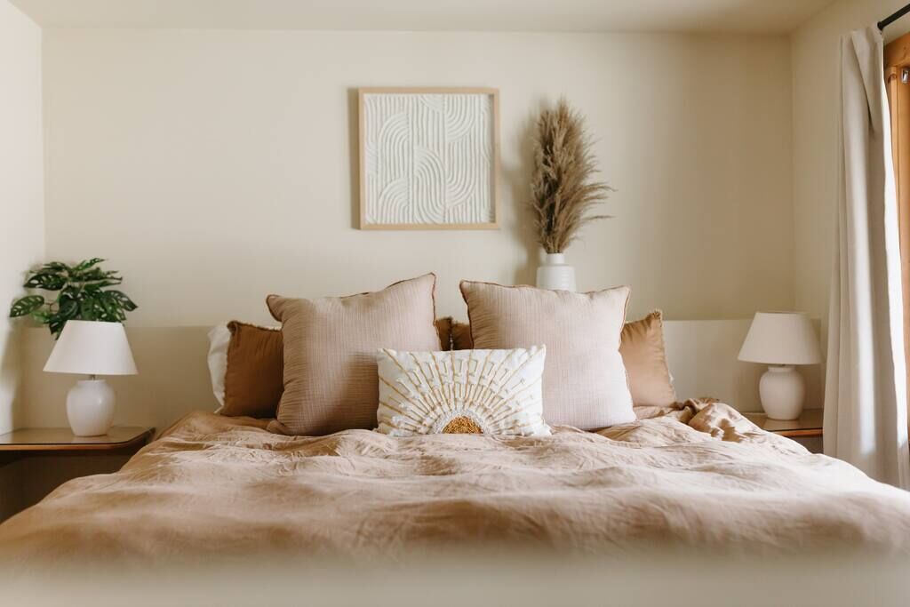 NEW! | Cozy & Secluded Retreat | Hot Tub & Firepit