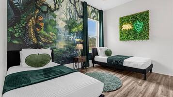 4 bedrooms, travel crib, WiFi, bed sheets